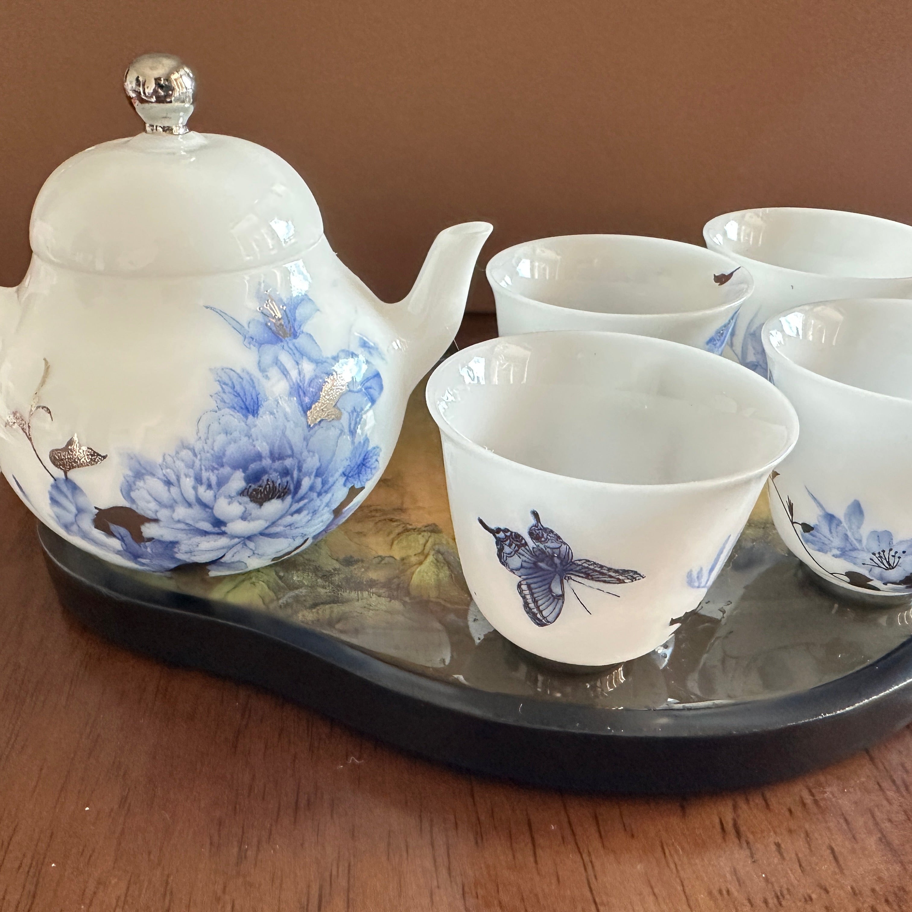 Ice Jade Porcelain Tea Set – Where Blossoms Meet Stillness - Blissful Reserve